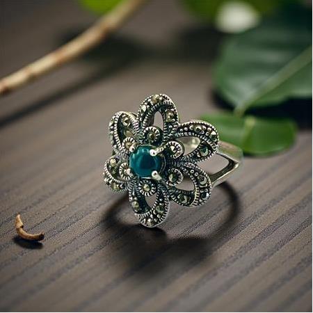 :içek Model Markazit Taşlı Gümüş Yüzük