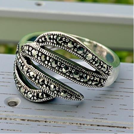 Sarmaşık Model Markazit Taşlı Gümüş Yüzük