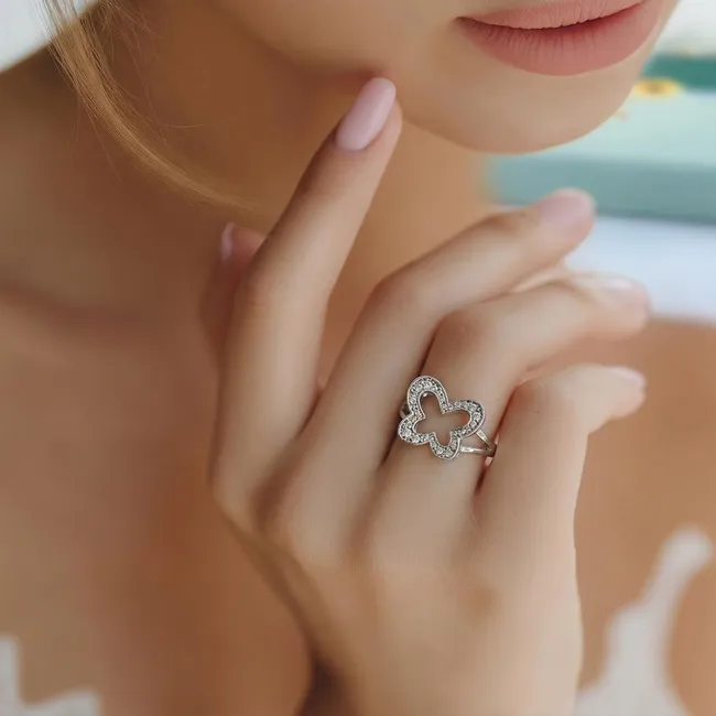 Kelebek Model Gümüş Kadın Yüzük